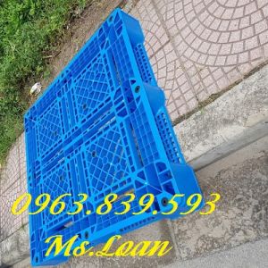 Pallet nhựa pl15lk, pallet 2 mặt, pallet kê hàng trên kệ./ 0963.839.593 Ms.Loan